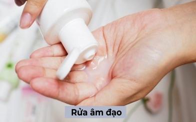 Rửa âm đạo đúng cách là như thế nào? Có nên thụt rửa âm đạo hay không? 