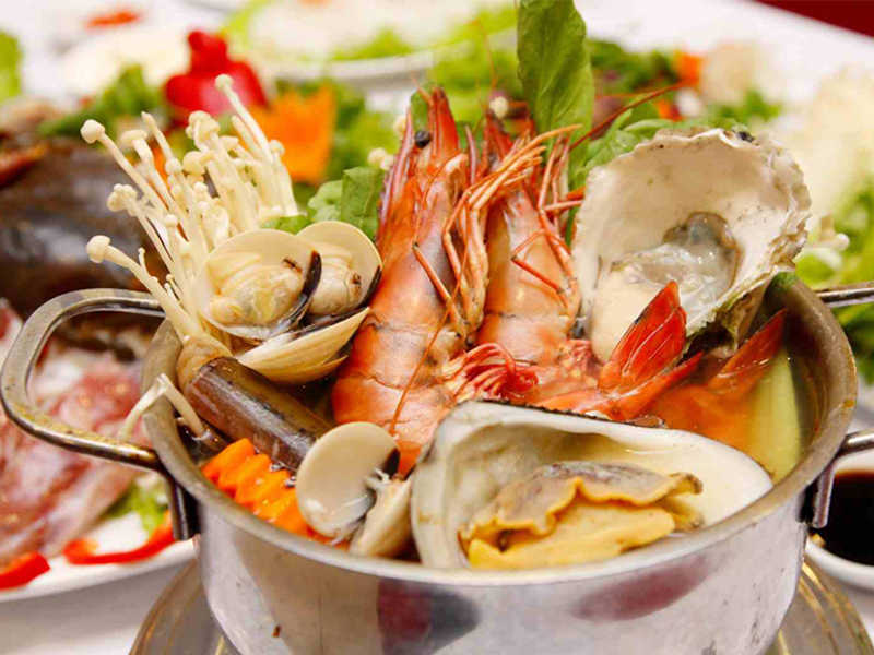 Bệnh nhân sùi mào gà nên kiêng ăn hải sản